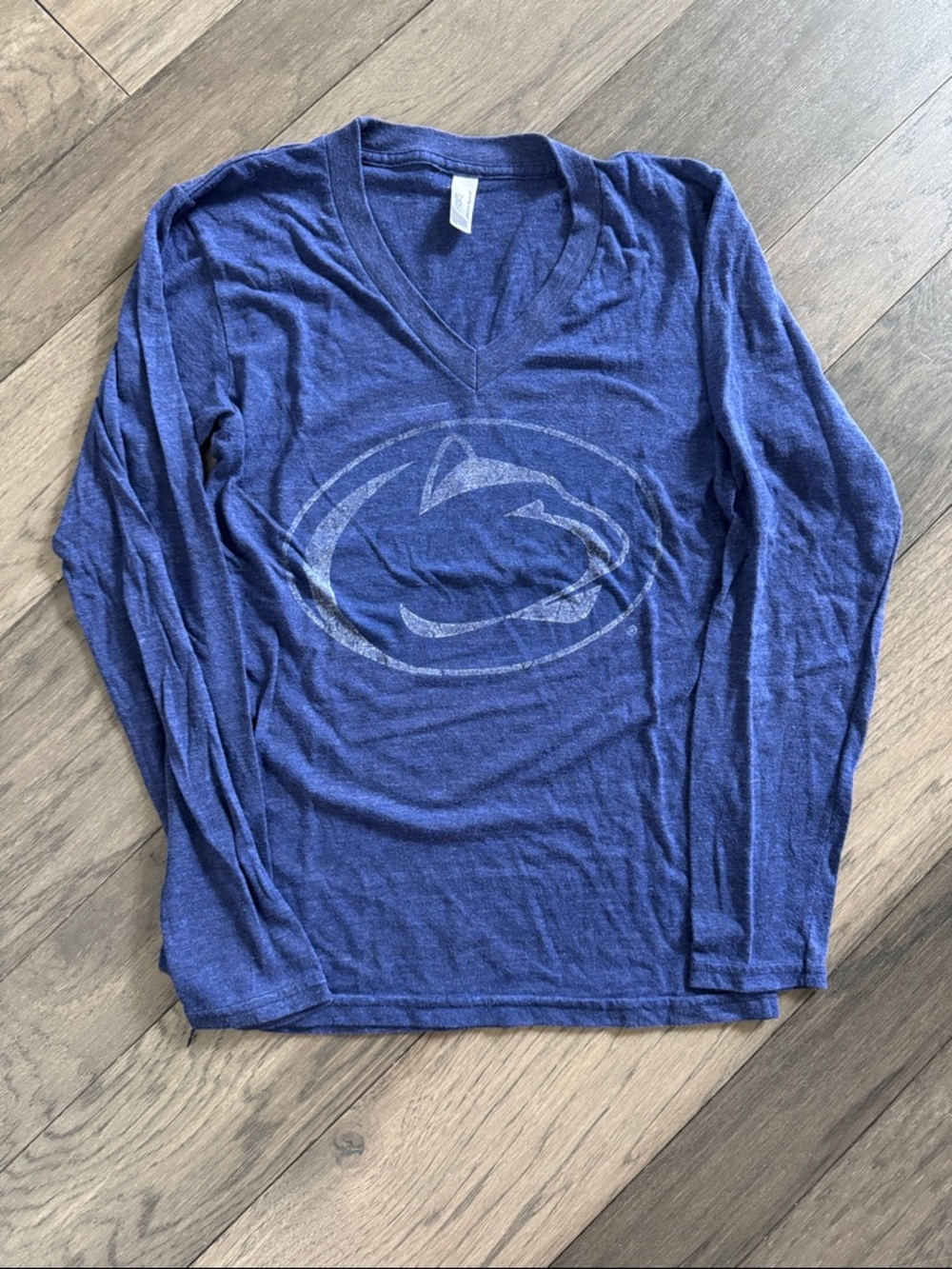 Penn State V‑Neck Long Sleeve Tee